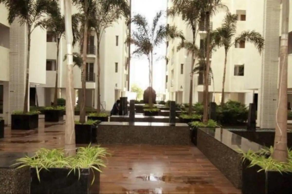 7 Seasons Palm Suite With Sky Orbit, Balcony, Swimming Pool, Wifi, Playground ราชโกฎิ ภายนอก รูปภาพ